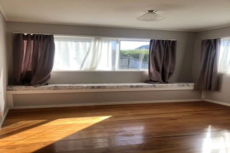 Photo of property in 11 Wairere Road, Torbay, Auckland, 0630