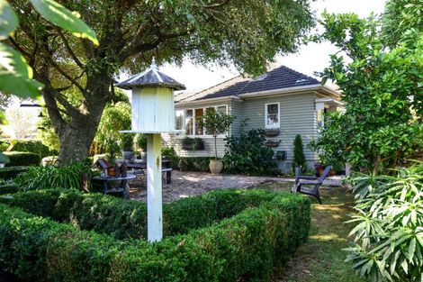 Photo of property in 2 Onslow Street, Hamilton East, Hamilton, 3216