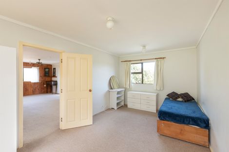 Photo of property in 11 Pah Hill Road, Wharehine, Wellsford, 0973