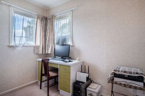 Photo of property in 4 Meadowvale Avenue, Forrest Hill, Auckland, 0620