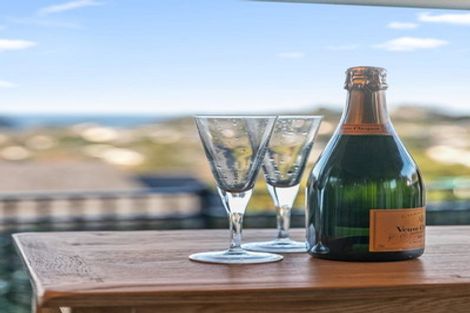 Photo of property in 69 Hillcrest Road, Hatfields Beach, Orewa, 0931