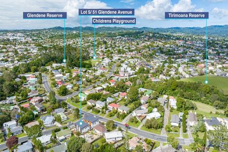 Photo of property in 23c Crystal Avenue, Glendene, Auckland, 0602