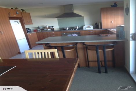 Photo of property in 36b Tamworth Crescent, Newlands, Wellington, 6037