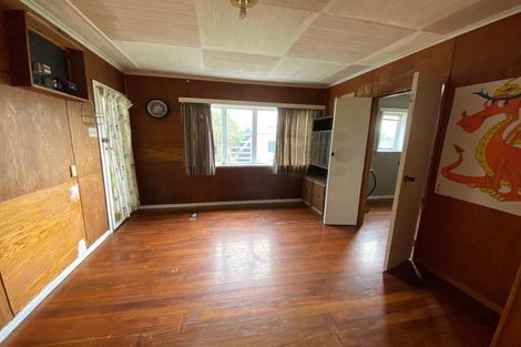 Photo of property in 15 Kirk Street, Otaki, 5512