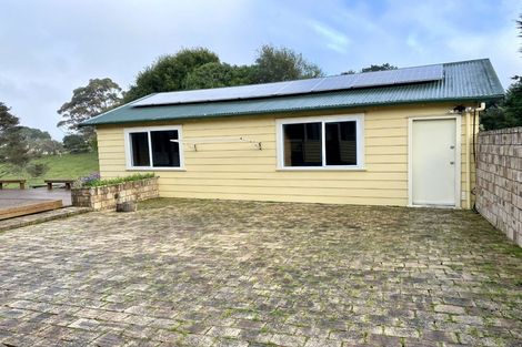 Photo of property in 168 Candia Road, Henderson Valley, Auckland, 0614
