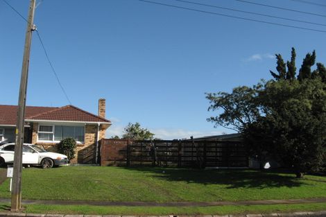 Photo of property in 2 Antrim Crescent, Otara, Auckland, 2023