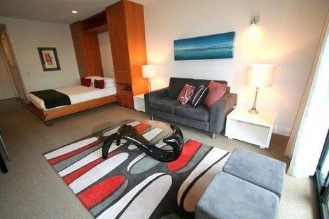 Photo of property in Latitude 37 East Apartments, 1m/20 Pakenham Street East, Auckland Central, Auckland, 1010