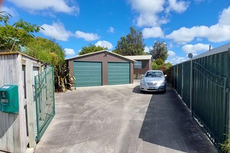 Photo of property in 2 Guthrie Court, Bulls, 4818