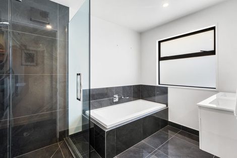 Photo of property in 10 Dunlop Crescent, Rolleston, 7614