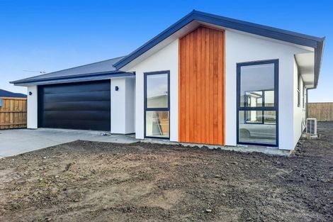 Photo of property in 35 Mehrtens Crescent, Woodend, 7691