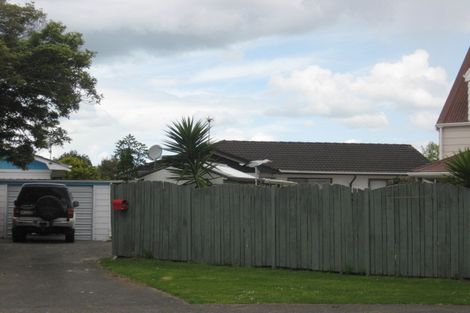 Photo of property in 2/7 Naomi Place, Manurewa, Auckland, 2102