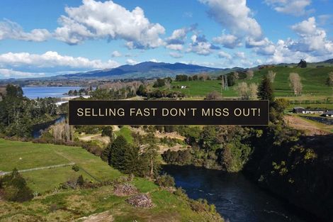 Photo of property in 2 Hydro Road, Edgecumbe, 3120