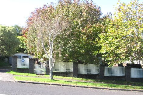 Photo of property in 4 Marendellas Drive, Bucklands Beach, Auckland, 2014