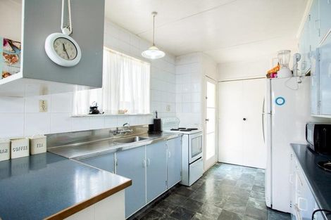 Photo of property in 1/144a Mcleod Road, Te Atatu South, Auckland, 0610