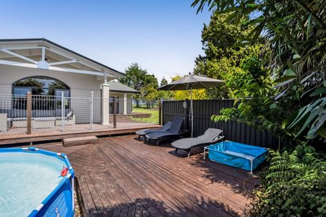 Photo of property in 300 Awai Road, Tarurutangi, New Plymouth, 4372