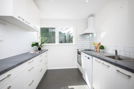 Photo of property in 73a Kotuku Street, Elsdon, Porirua, 5022