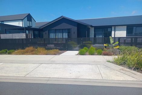Photo of property in 1 Chrysler Street, Papamoa, 3118