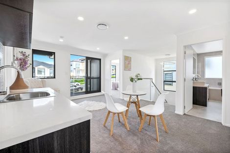 Photo of property in 7 Aklander Rise, Flat Bush, Auckland, 2019