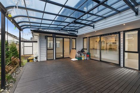 Photo of property in 49 Matata Drive, Takanini, 2112