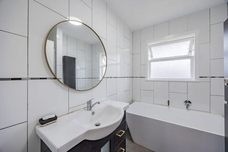 Photo of property in 41 Ashgrove Road, Mangere, Auckland, 2022