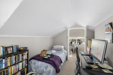 Photo of property in 35 Plunket Avenue, Petone, Lower Hutt, 5012