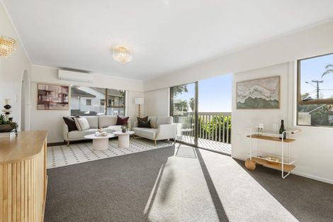 Photo of property in 1/193 East Coast Road, Castor Bay, Auckland, 0620