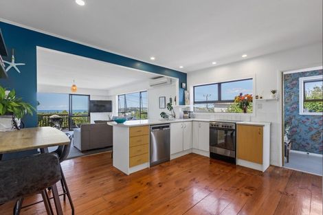 Photo of property in 63 Brightside Road, Stanmore Bay, Whangaparaoa, 0932