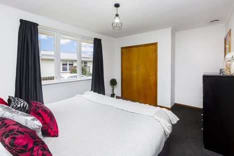 Photo of property in 9 Oregon Drive, Maoribank, Upper Hutt, 5018