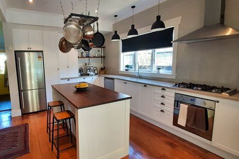 Photo of property in 74a Wharf Road, Te Atatu Peninsula, Auckland, 0610