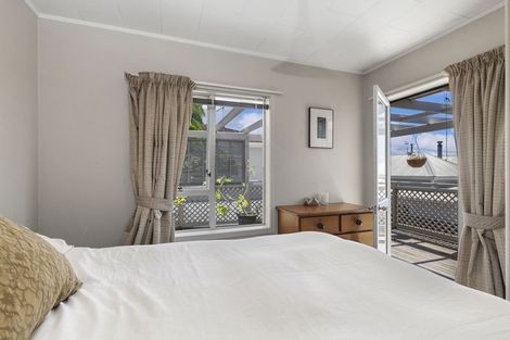 Photo of property in 4/132 Victoria Road, Devonport, Auckland, 0624