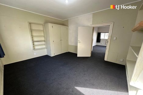 Photo of property in 111 Harbour Terrace, North Dunedin, Dunedin, 9016