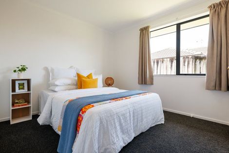 Photo of property in 15 Farnham Close, Rototuna North, Hamilton, 3210