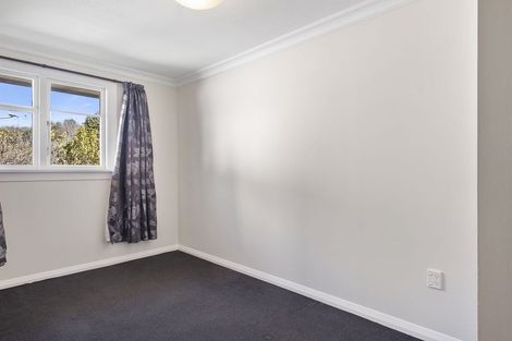 Photo of property in 1 Centennial Avenue, Helensburgh, Dunedin, 9010