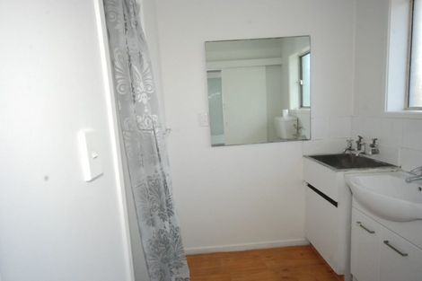 Photo of property in 9/99 Avenue Road, Otahuhu, Auckland, 1062