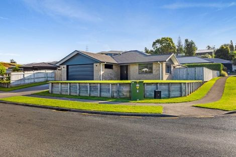 Photo of property in 40 Fernbrook Drive, Hurworth, New Plymouth, 4310