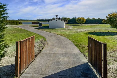 Photo of property in 165 School Road, Clive, 4102