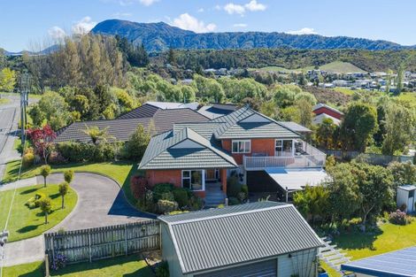 Photo of property in 5 Moana View Road, Waikawa, Picton, 7220