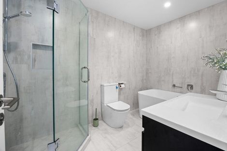Photo of property in 150 Vintry Drive, Kumeu, 0810
