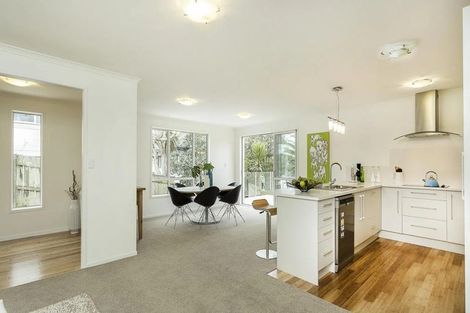 Photo of property in 19b Te Atatu Road, Te Atatu South, Auckland, 0610