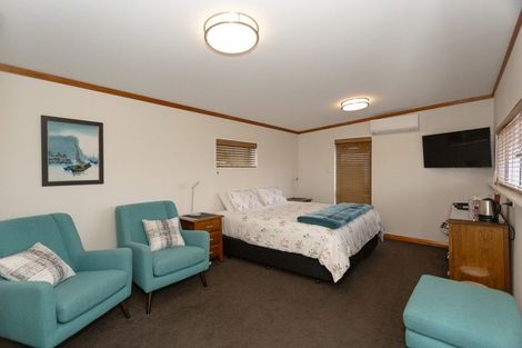 Photo of property in 33 Wellington Street, Enfield, Oamaru, 9491