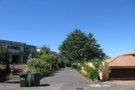 Photo of property in 46 Sylvan Park Avenue, Milford, Auckland, 0620