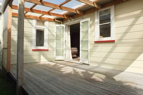 Photo of property in 5 Thomas Place, Foxton Beach, Foxton, 4815