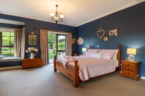 Photo of property in 114 Main Road South, Raumati Beach, Paraparaumu, 5032