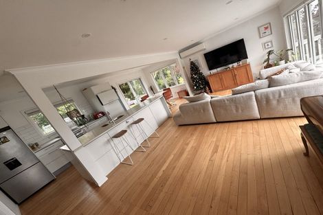 Photo of property in 407a Main Road, Huapai, Kumeu, 0810