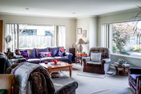 Photo of property in 18 Blythfield Place, Taradale, Napier, 4112