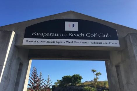 Photo of property in 116 Seaview Road, Paraparaumu Beach, Paraparaumu, 5032