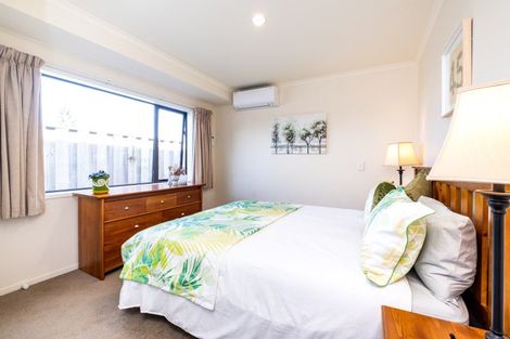 Photo of property in 3 Waitaha Place, Clive, 4102