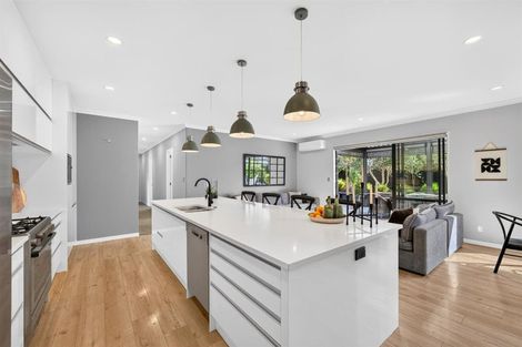 Photo of property in 16 Riverhead Point Drive, Riverhead, 0820