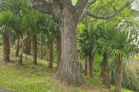 Photo of property in 112 Brunton Crescent, Thames, 3500