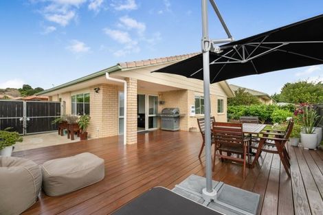 Photo of property in 22 Emmerdale Avenue, Papakura, 2110